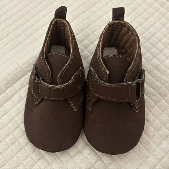 gap infant 6-12 month baby brown boots pull on Velcro close sueded feel EUC - Picture 1 of 5